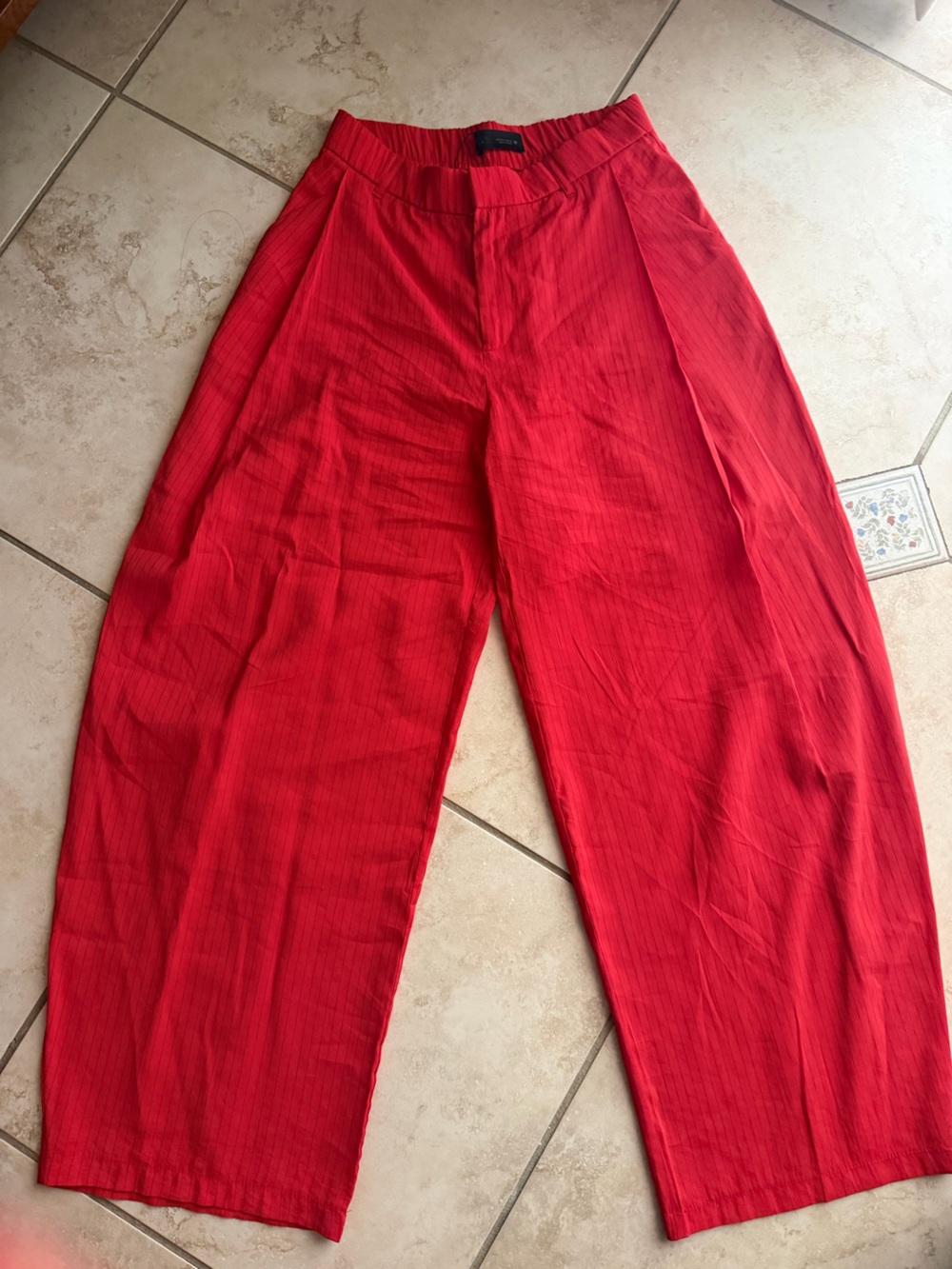 Zara Bright Red Pleated barrel Trousers